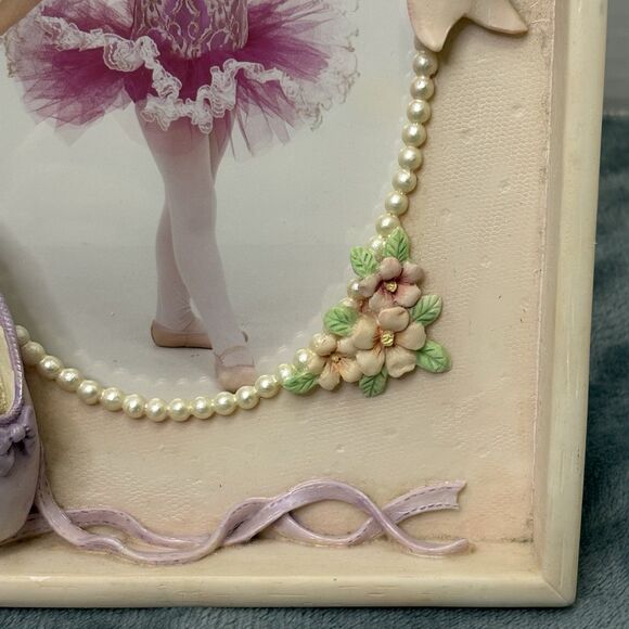 Russ Berrie Little Tutu 4 By 6 Picture Frame Handpainted Dancer Exquisite Frame - Picture 4 of 8